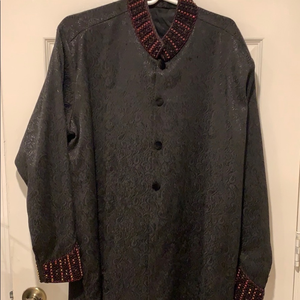 Men’s formal sherwani with black pajama shalwar
